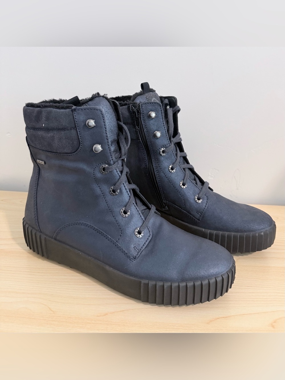 Blue Women's Lace-Up Fur Lined Ankle Boots